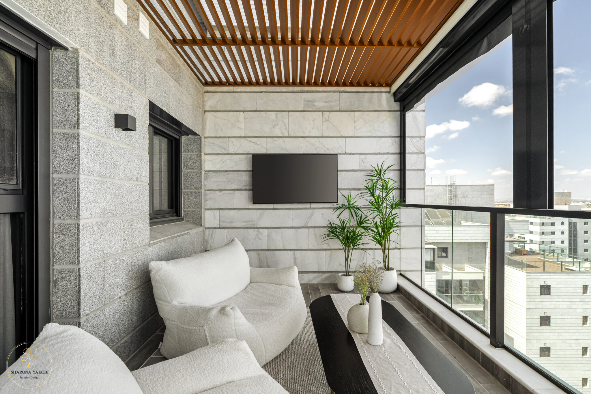Be'er Ya'akov • The Heights Penthouse