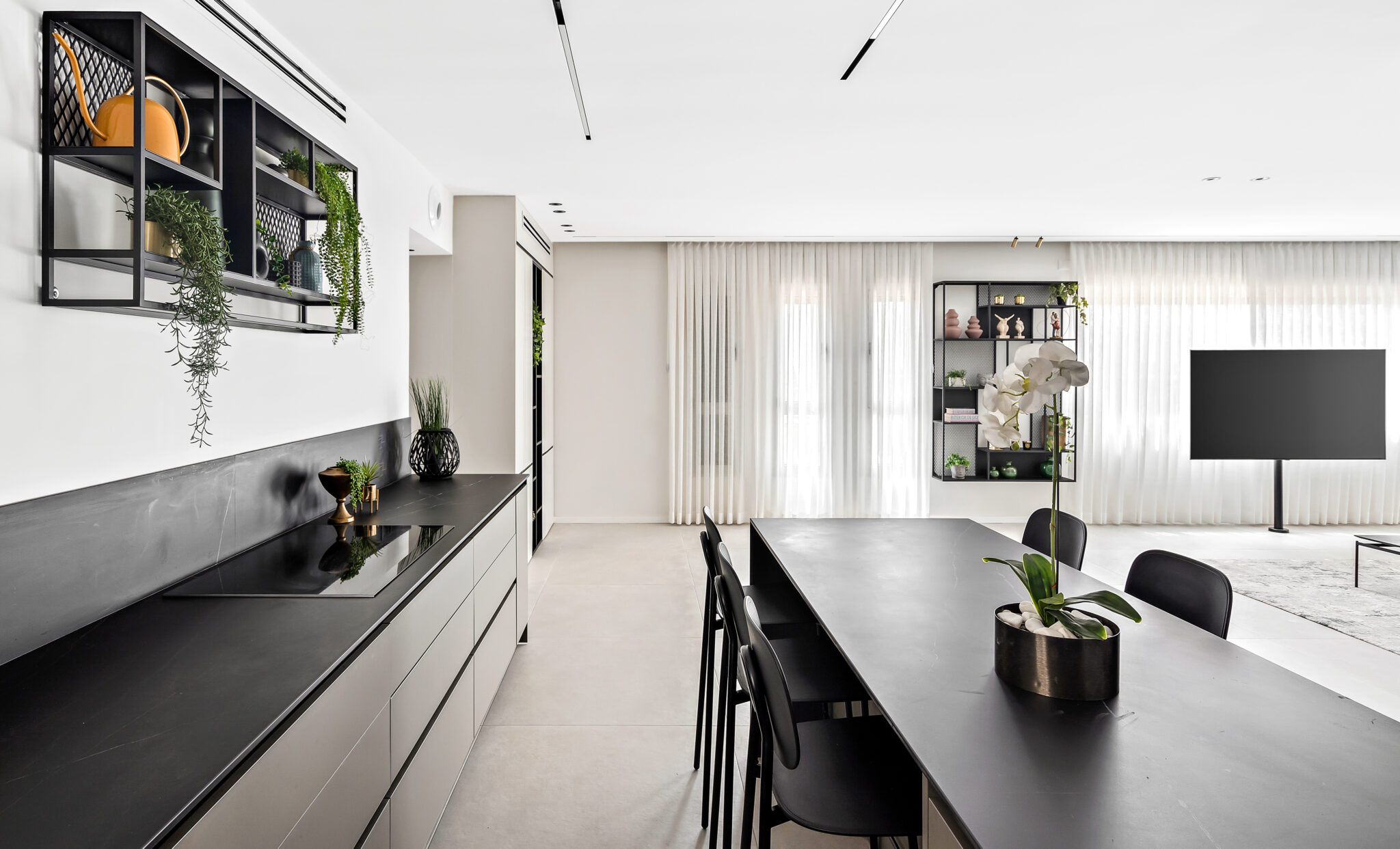 Be'er Ya'akov • The Prestige Penthouse