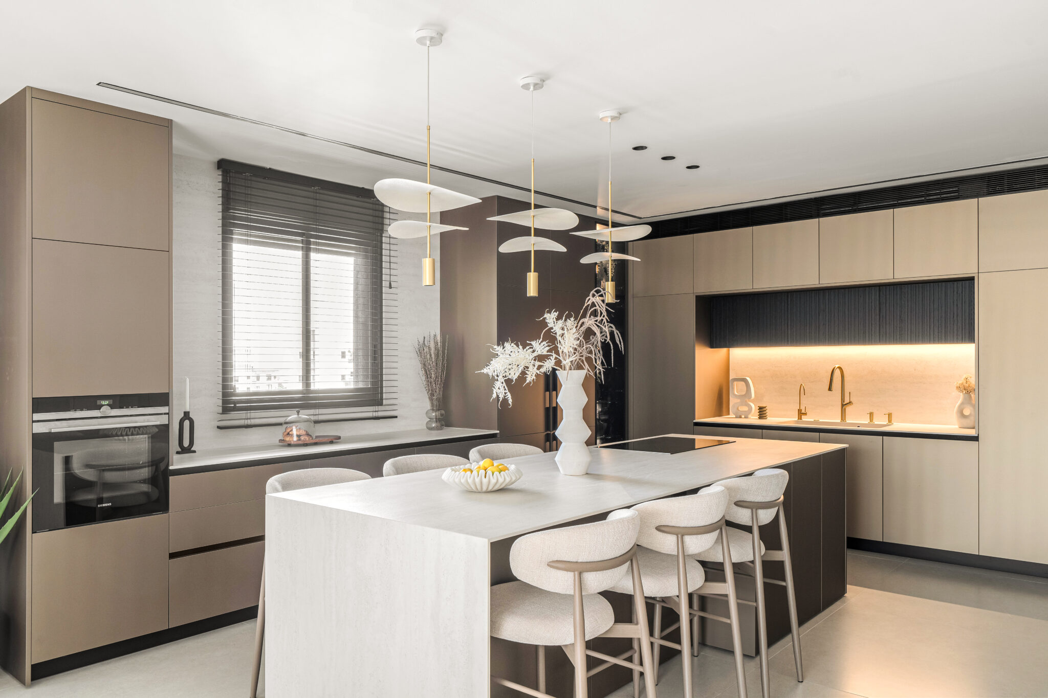 Ganei Tikva • The Skyline Residence