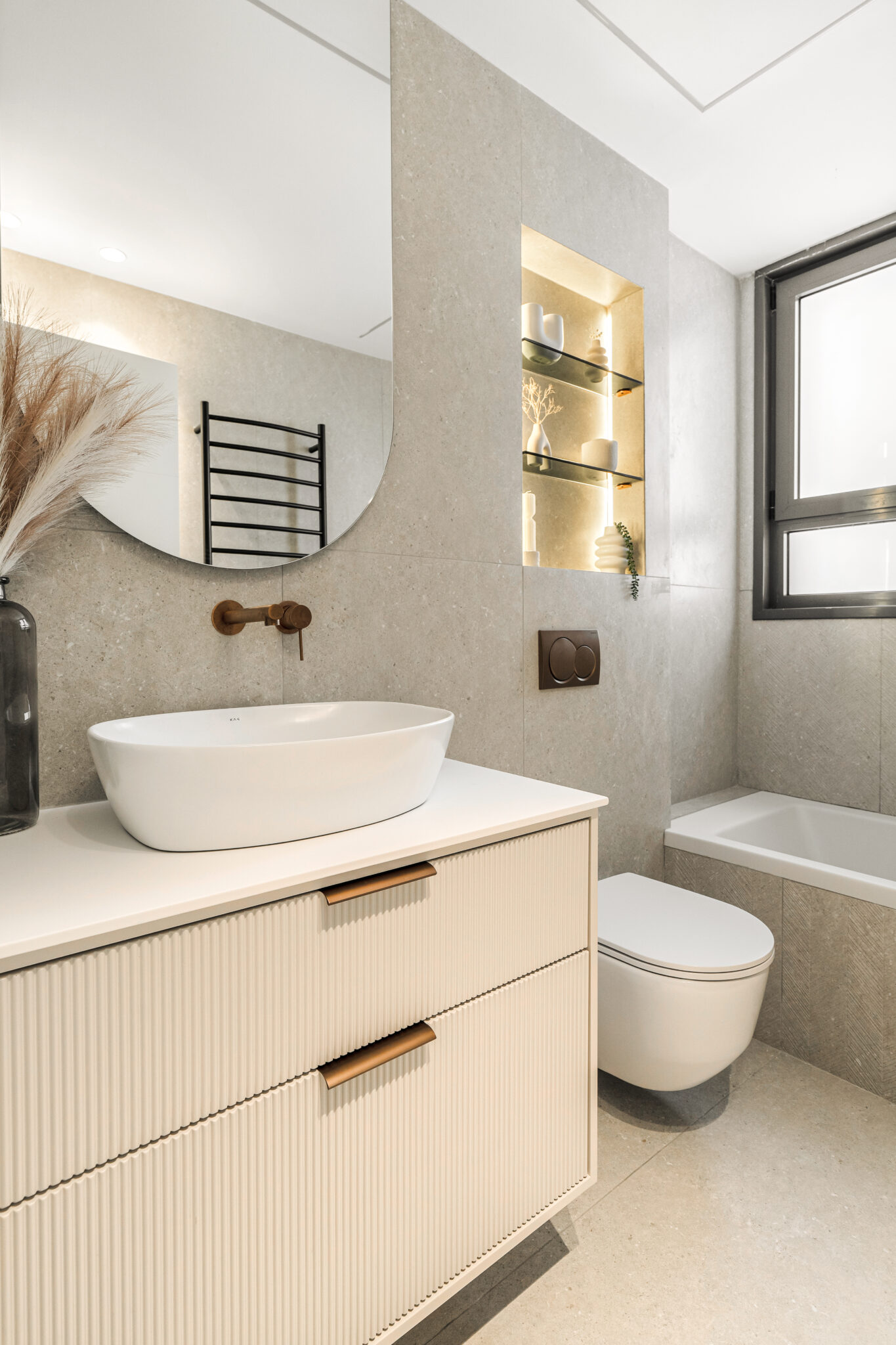 Ganei Tikva • The Skyline Residence