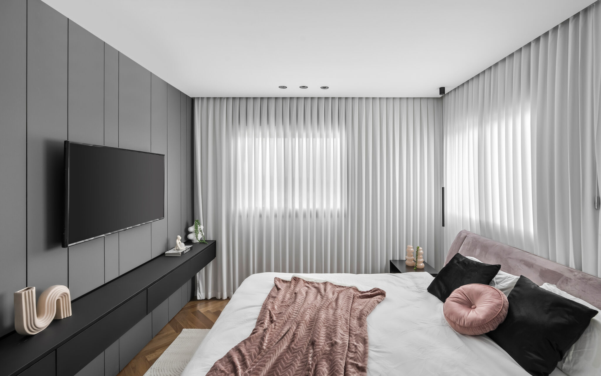 Modiin • The Contemporary Residence