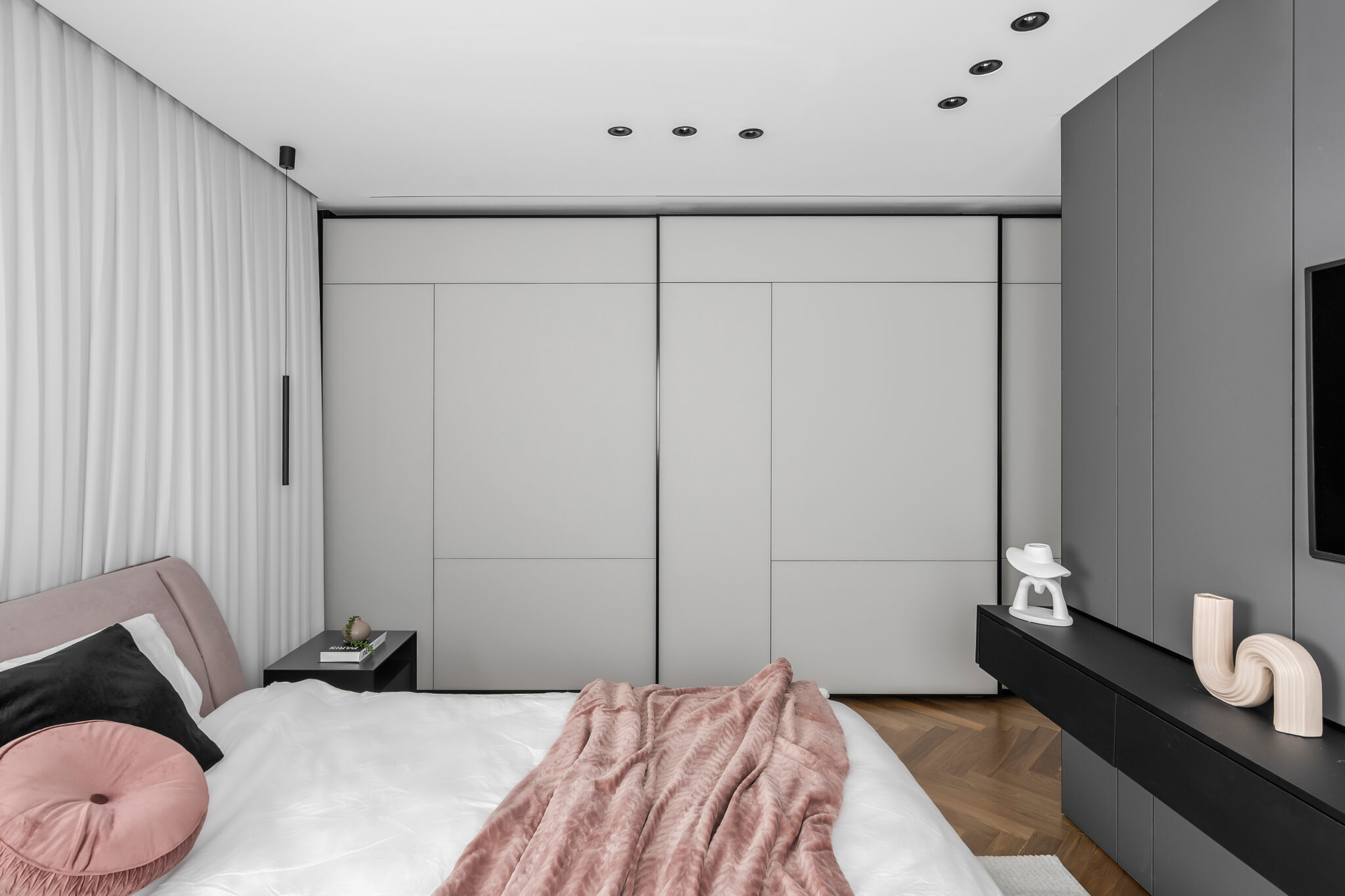 Modiin • The Contemporary Residence