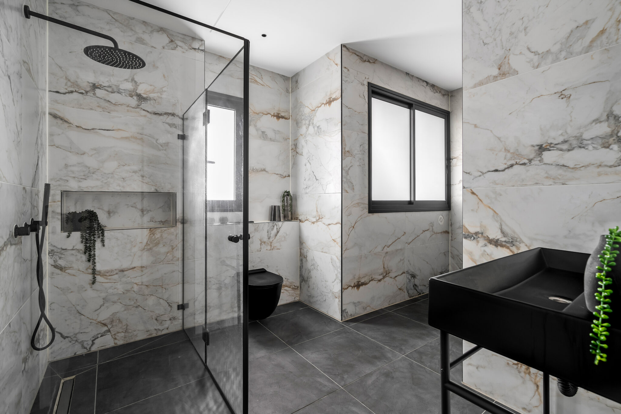 Modiin • The Contemporary Residence