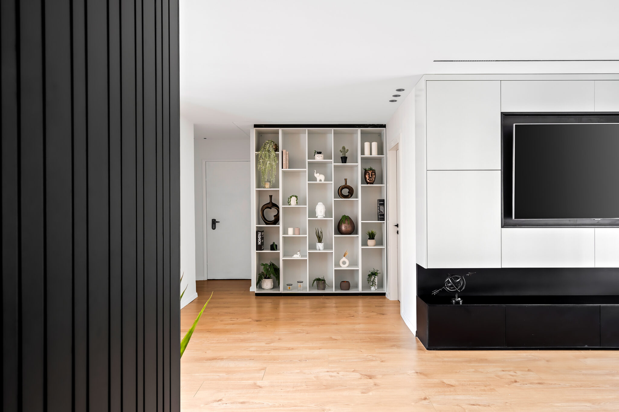 Modiin • The Refined Residence